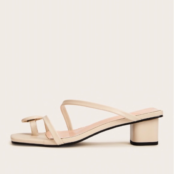 mules/sandal - Picture 2 of 3